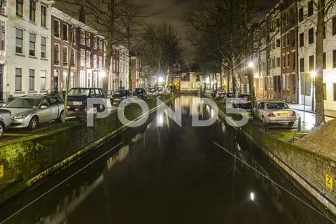 Canal at night in the Hague Stock Photos