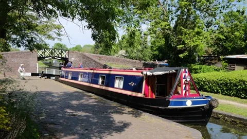 Canal uk boating Stock Footage 246604657