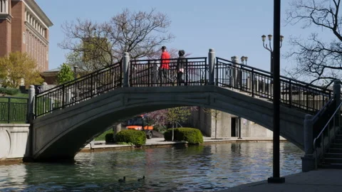 Canal Walk 스톡 동영상 160127260