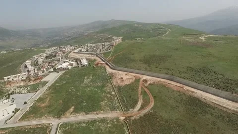 Canals between villages Vídeo Stock 152466713