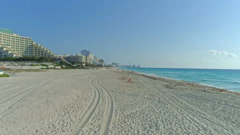 Cancun Hotel Zone empty beach sunrise 動画素材 137213242