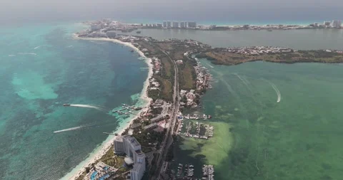 Cancuns hotel zone, beach, and lagoon on a beautiful sunny day with clear waters Stock Footage 310866529