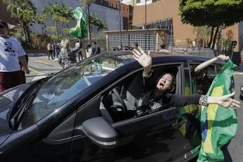 Candidate Bolsonaro, transferred to Albert Einstein hospital in Sao Paulo, Brazi Foto stock