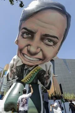 Candidate Bolsonaro, transferred to Albert Einstein hospital in Sao Paulo, Brazi Foto stock