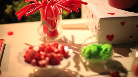 Candies rackfocus Video stock 43951423