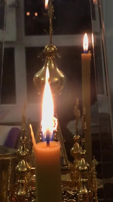 Candle in the altar Stock Footage 161790533