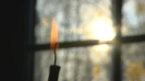 Candle and sun. Vidéo 72265131