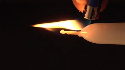 Candle burning, vertical. Video stock 8967232
