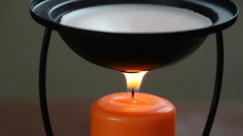 Candle flame 動画素材 1033375