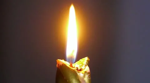 Candle flame Stockbeeldmateriaal 20589219