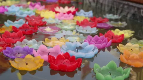 Candle float on water (Krathong),HD video 스톡 동영상 54473514