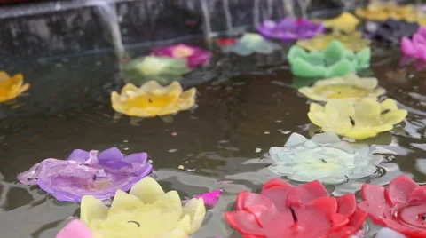Candle float on water (Krathong),HD video Stock Footage 54943154