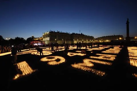 'Candle of Memory' memorial event in St. Petersburg, St Petersburg, Russian Fede Stock-Fotos