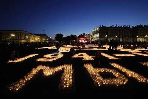 'Candle of Memory' memorial event in St. Petersburg, St Petersburg, Russian Fede Stock-Fotos