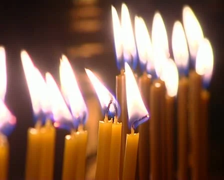 Candle paveschiesya Stock Footage 10843156