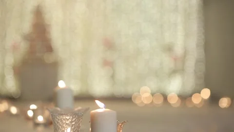 Candle shift focus to cup cake tower Stock Footage 147917789