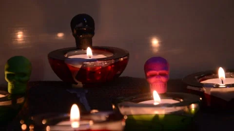 Candles and skull Stock Footage 41462155