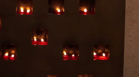 Candles burn in the Church Видео 66357637