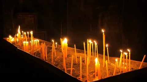 Candles Burning in Ancient and Authentic Christian Monastery Armenia 3 Vidéo 115444200