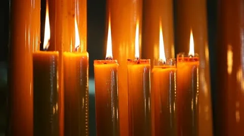 Candles in a Chinese temple 库存影片 21242225