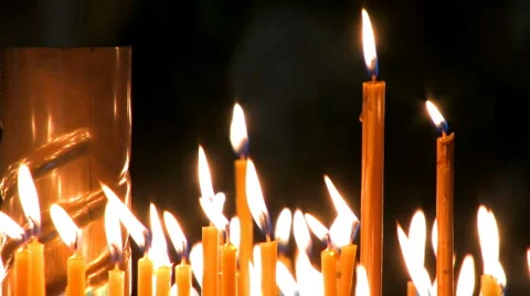 Candles in church . Видео 1044541