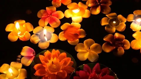 Candles floating on water Stock-Footage 120415968