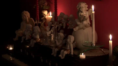 Candles in romantic room 2 Видео 39651312