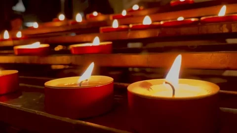 Candles in slow motion 動画素材 204020635