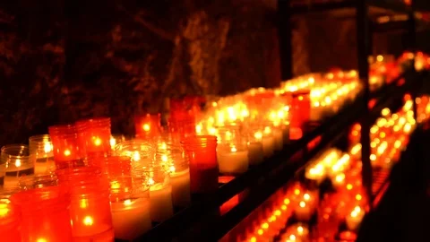 Candles in a temple. Stock Footage 124585114