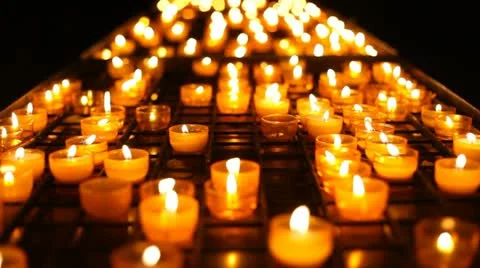 Candles in the wind Stock-Footage 10898731