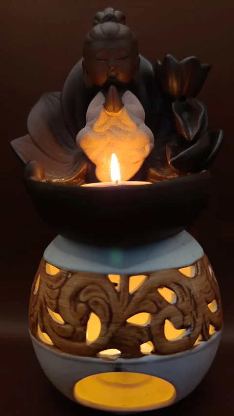 Candlestick with reflections of light Stock-Footage 330310035