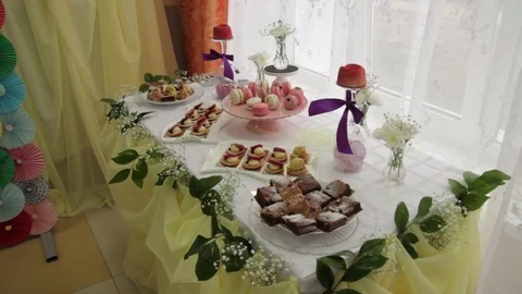 Candy bar wedding, green cake. A children's holiday. Stock-Footage 74619688