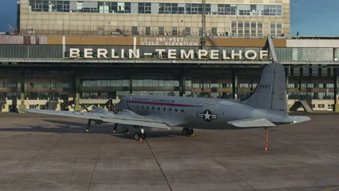 Candy bomber "Rosinenbomber" at Berlin-Tempelhof - Aerial 4k Stock Footage