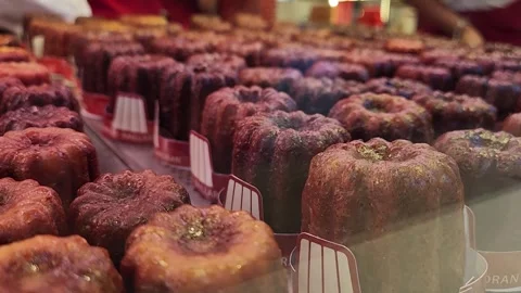 Caneles Baillardran Bakery 库存影片 242432809
