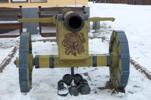 Cannon in front of the entrance to the Sviyazhsk Museum of History Stock Photos