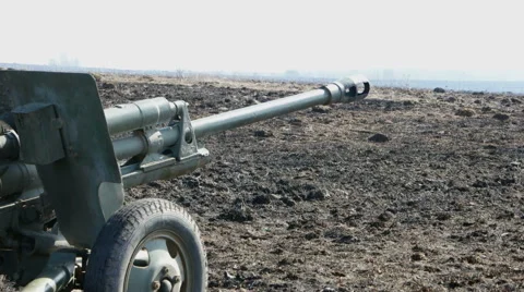 Cannon locks onto a target. Stock Footage 63087744