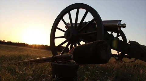 Cannon at sunset Stock-Footage 42342149