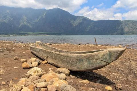 Canoe from a single tree trunk Foto stock