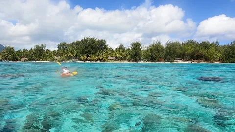 Canoeing on coral reef in Bora bora in Tahiti 스톡 동영상 257545136