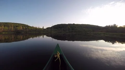 Canoeing on the lake- 20 sec Video stock 55684869