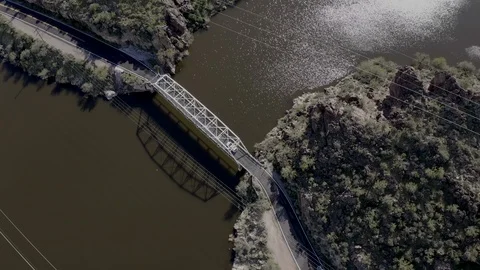 Canyon lake bridge 库存影片 122019202