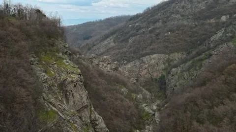 Canyon Panorama 4K – High Angle View From Water Channel Over Abyss Video stock 332171318