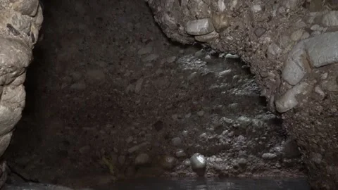 Canyon with water in the jungle Stock-Footage 344602978