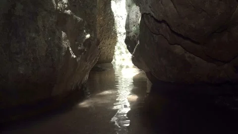Canyon with water in the jungle Stock-Footage 344603176