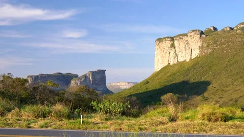 Canyons behind Morro do Pai Inacio at Chapada Diamantina National Park Stock Footage 154113790