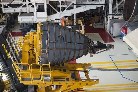 CAPE CANAVERAL, Fla. - In Orbiter Processing Facility Bay 1 at NASAs Kenn.. 写真素材