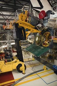 CAPE CANAVERAL, Fla. -- In Orbiter Processing Facility-1 at NASA's 스톡 사진