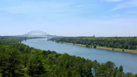 Cape Cod Canal and the Bourne Bridge Видео 195825940