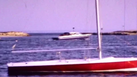 Cape cod harbor panning shot Vidéo 83469370