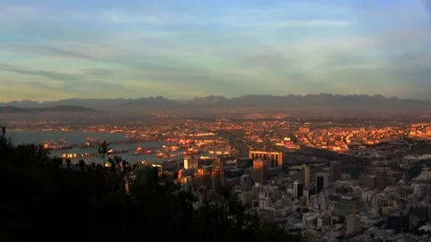 Cape Town CBD sunset clouds time laps Video stock 129817889